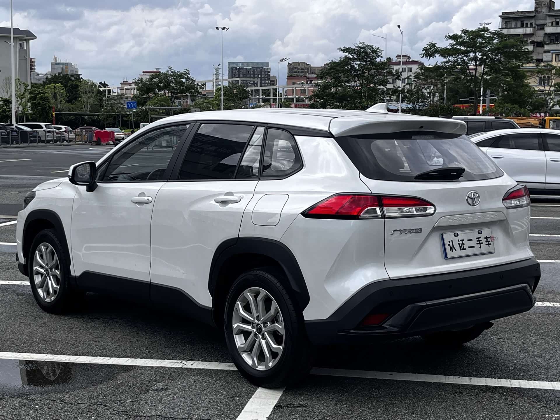Toyota Frontlander, 2025 17