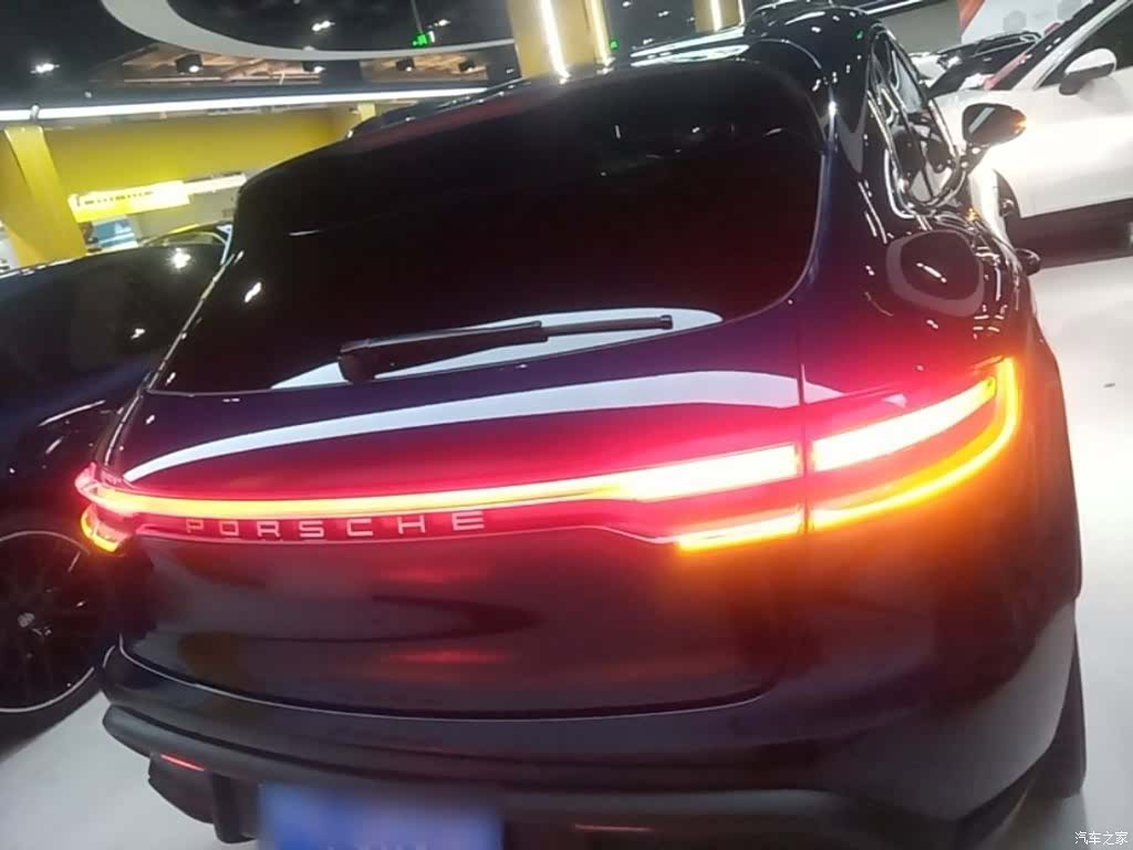 Porsche Macan, 2023 6