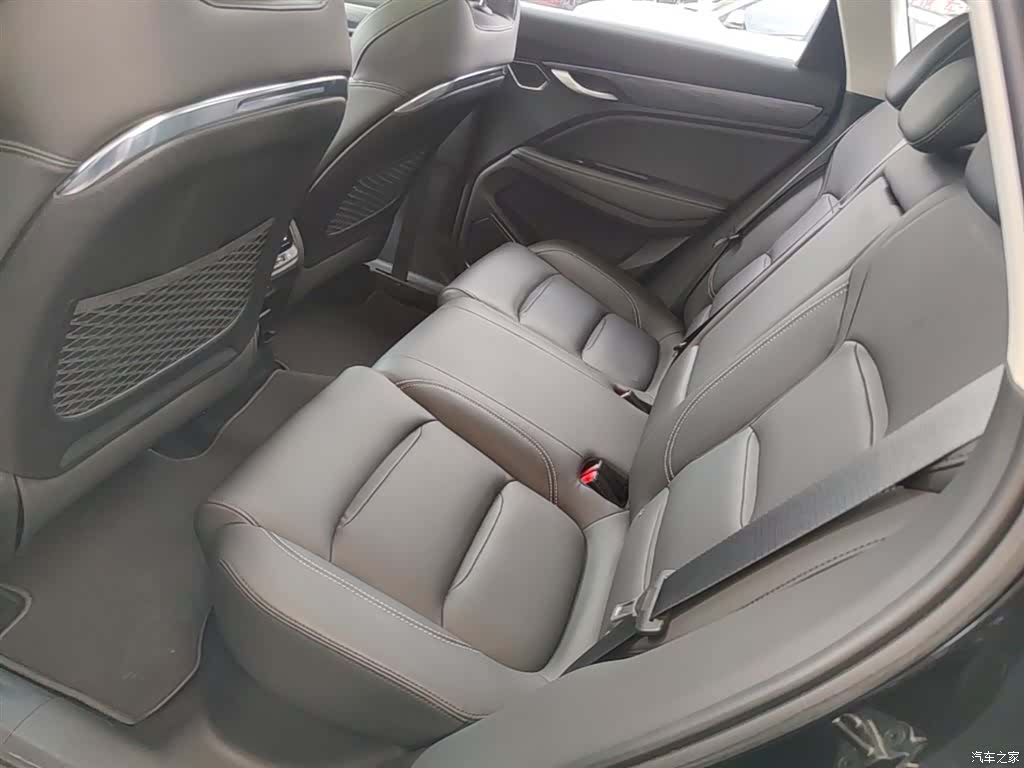 Geely Xingyue, 2020 17