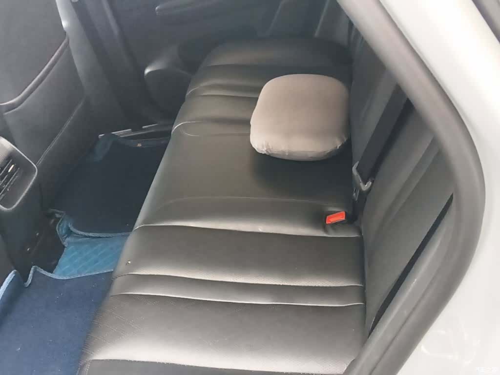 Wuling Starlight, 2024 17