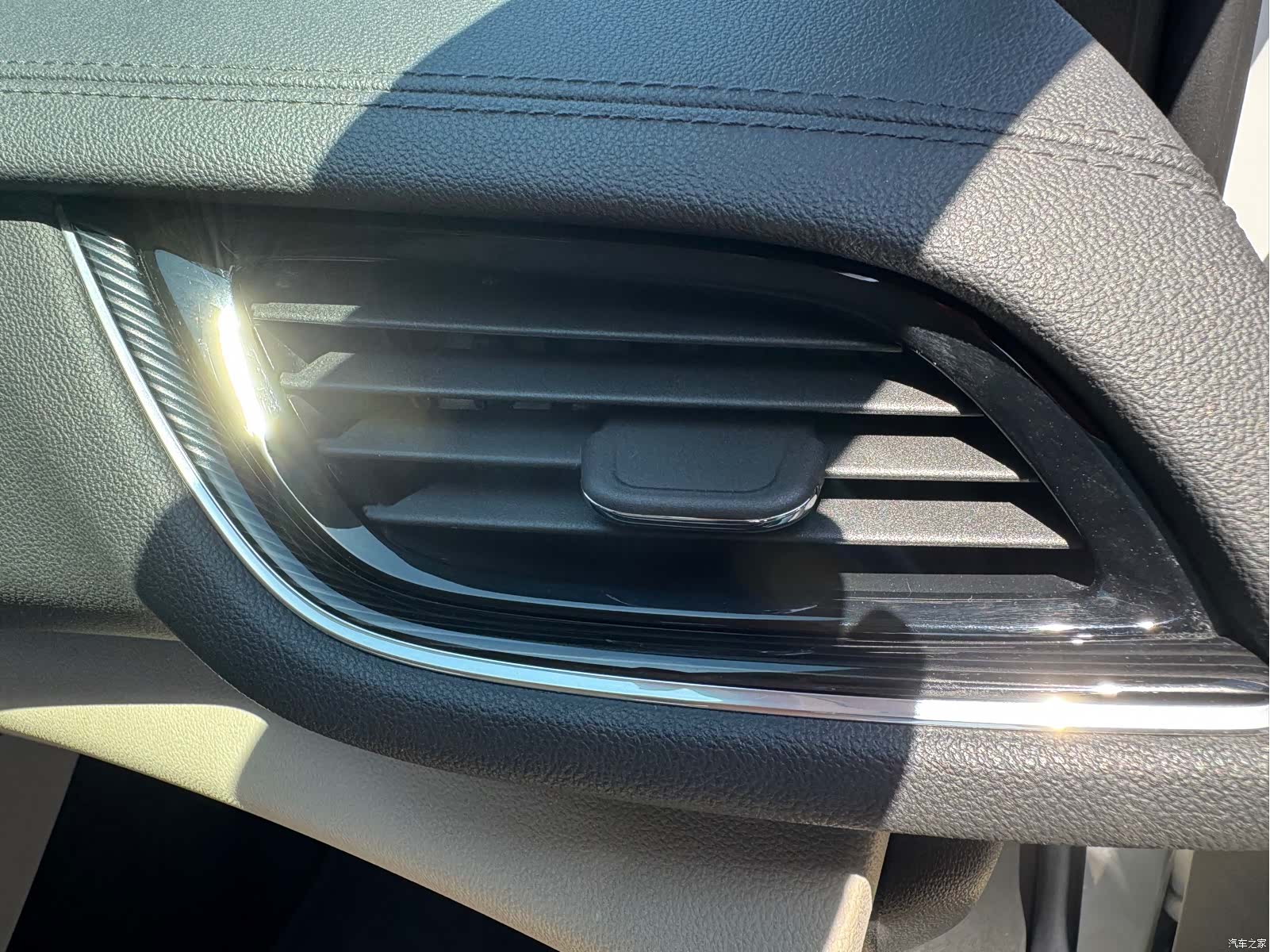 Buick Regal, 2021 28