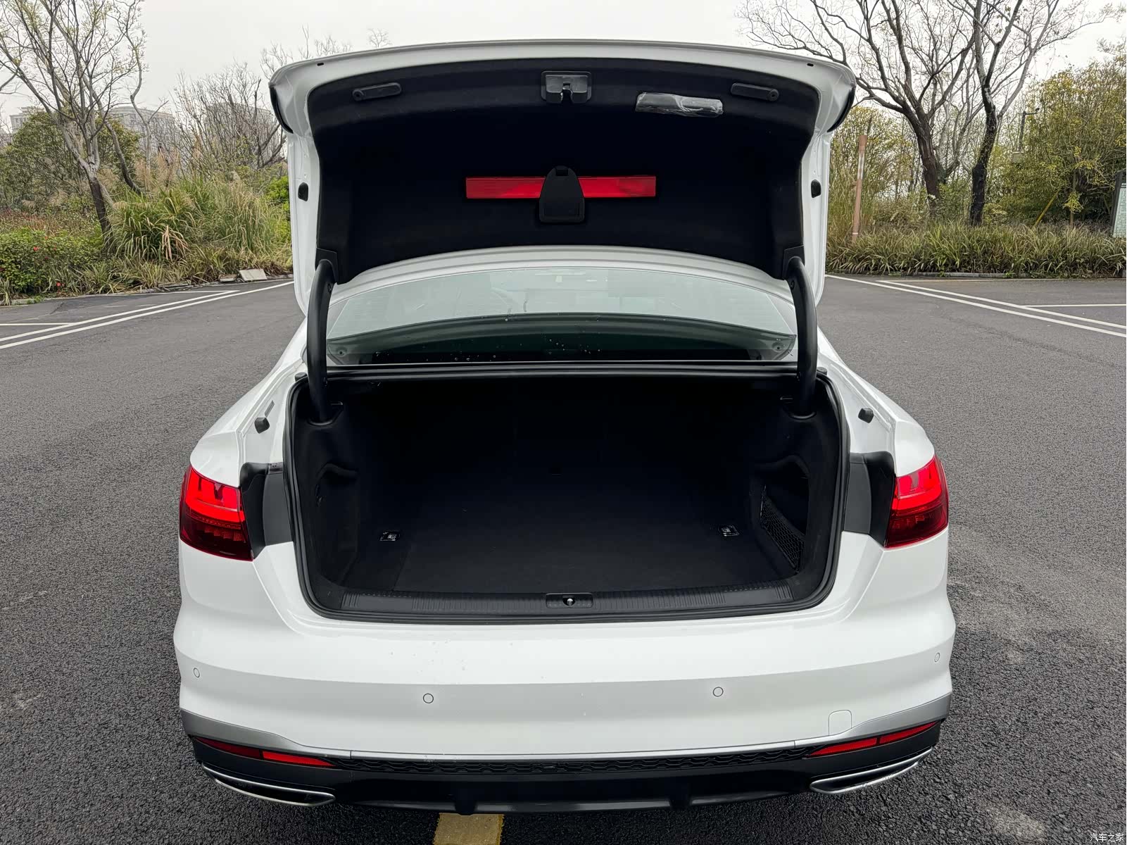 Audi A4L, 2022 21