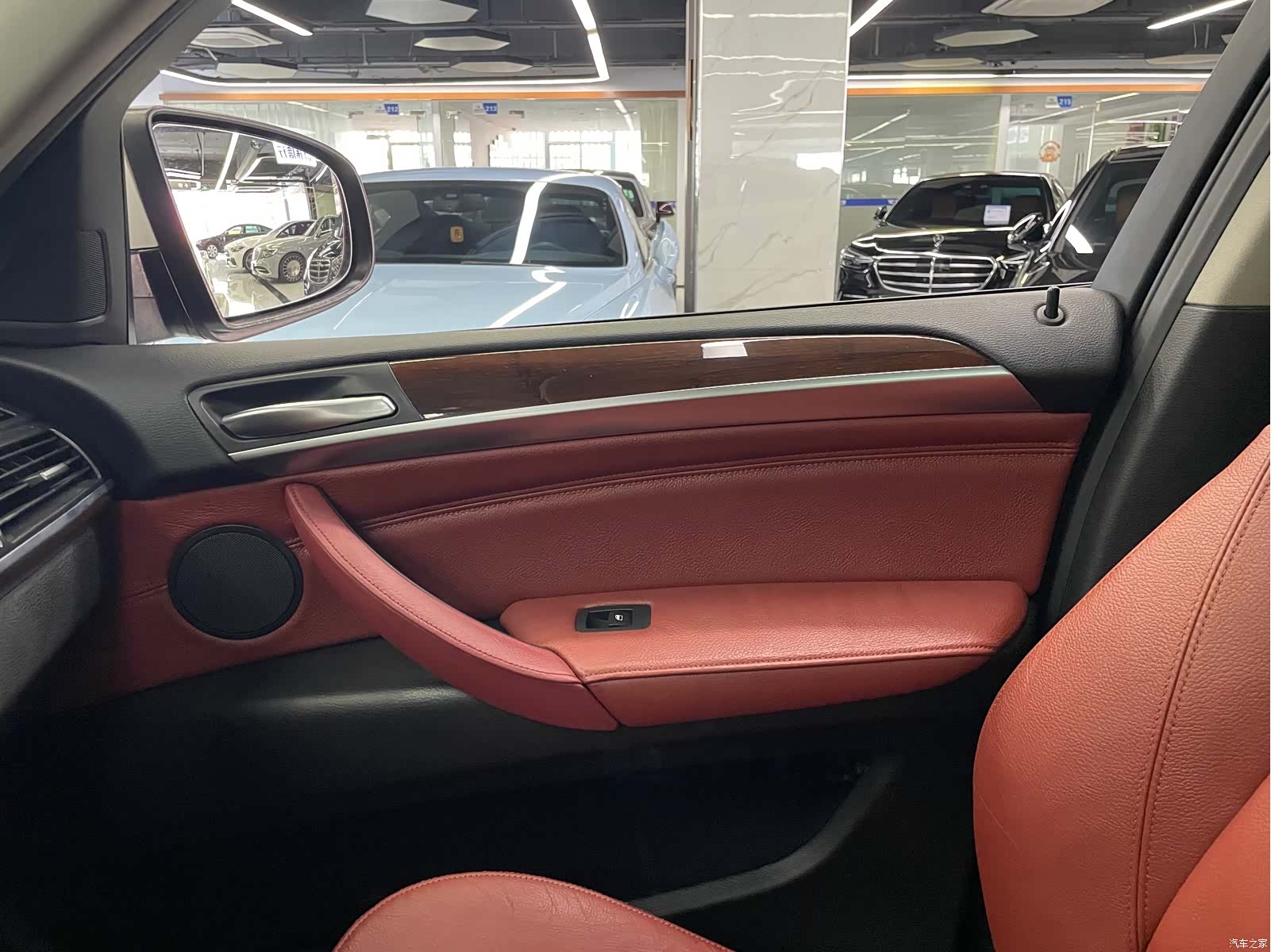 BMW X6, 2013 23