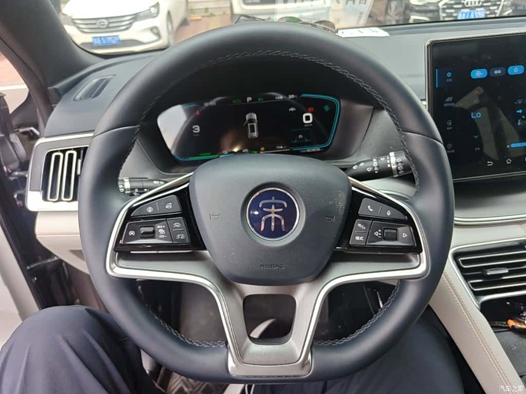 BYD Song, 2022 11