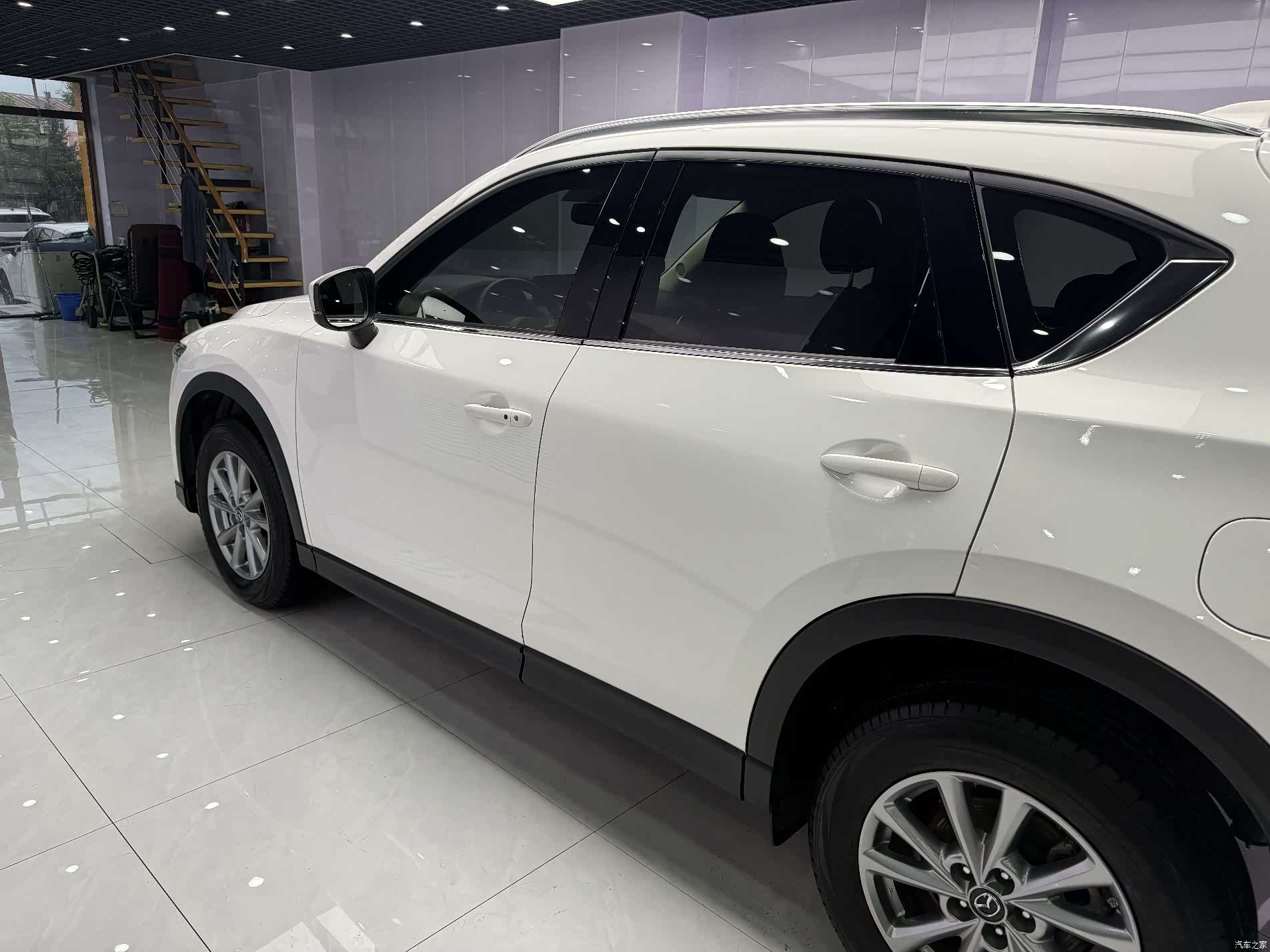 Mazda CX-5, 2022 все фото