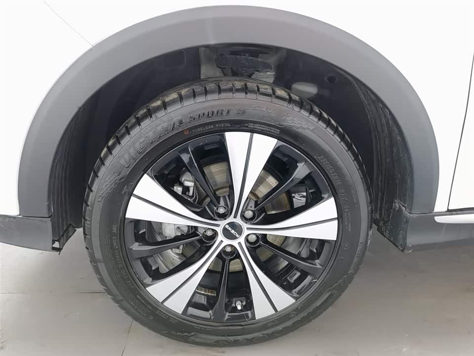 Roewe RX5