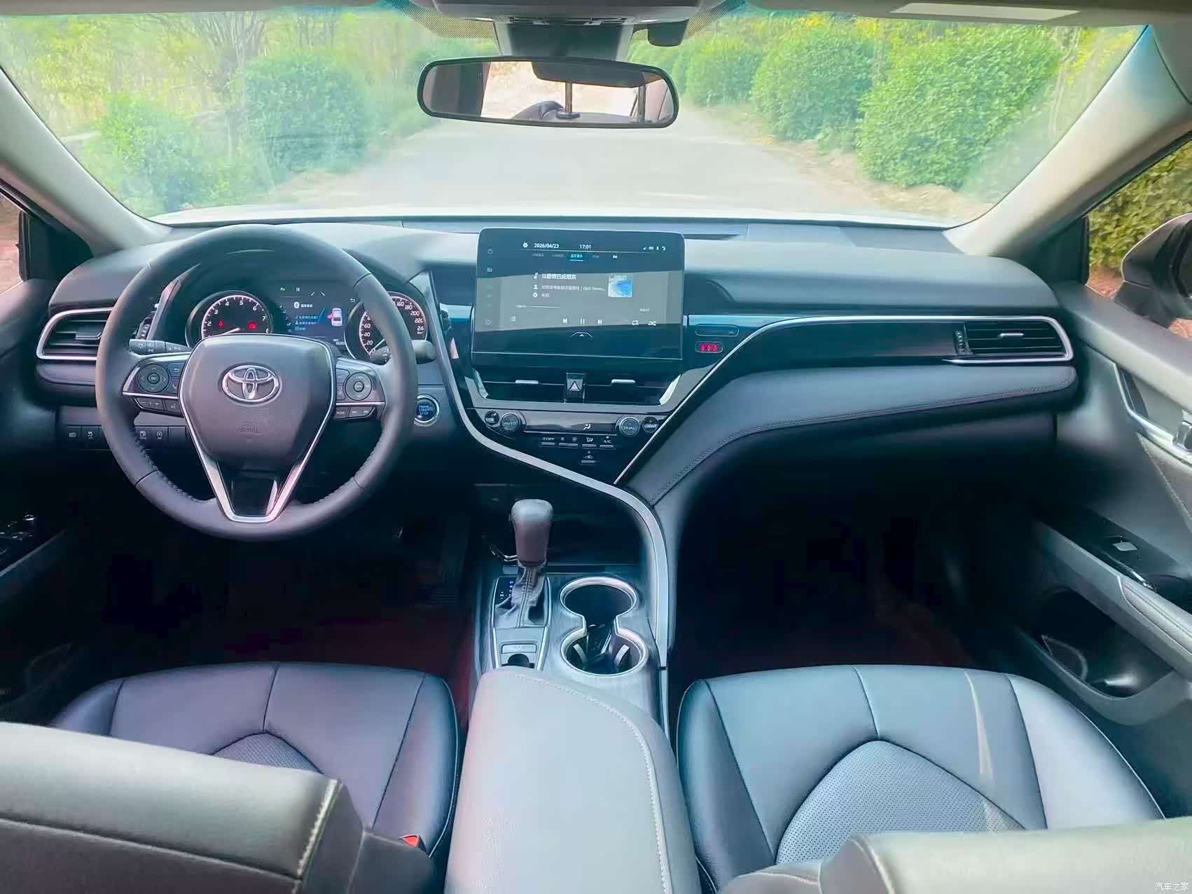 Toyota Camry, 2021 8