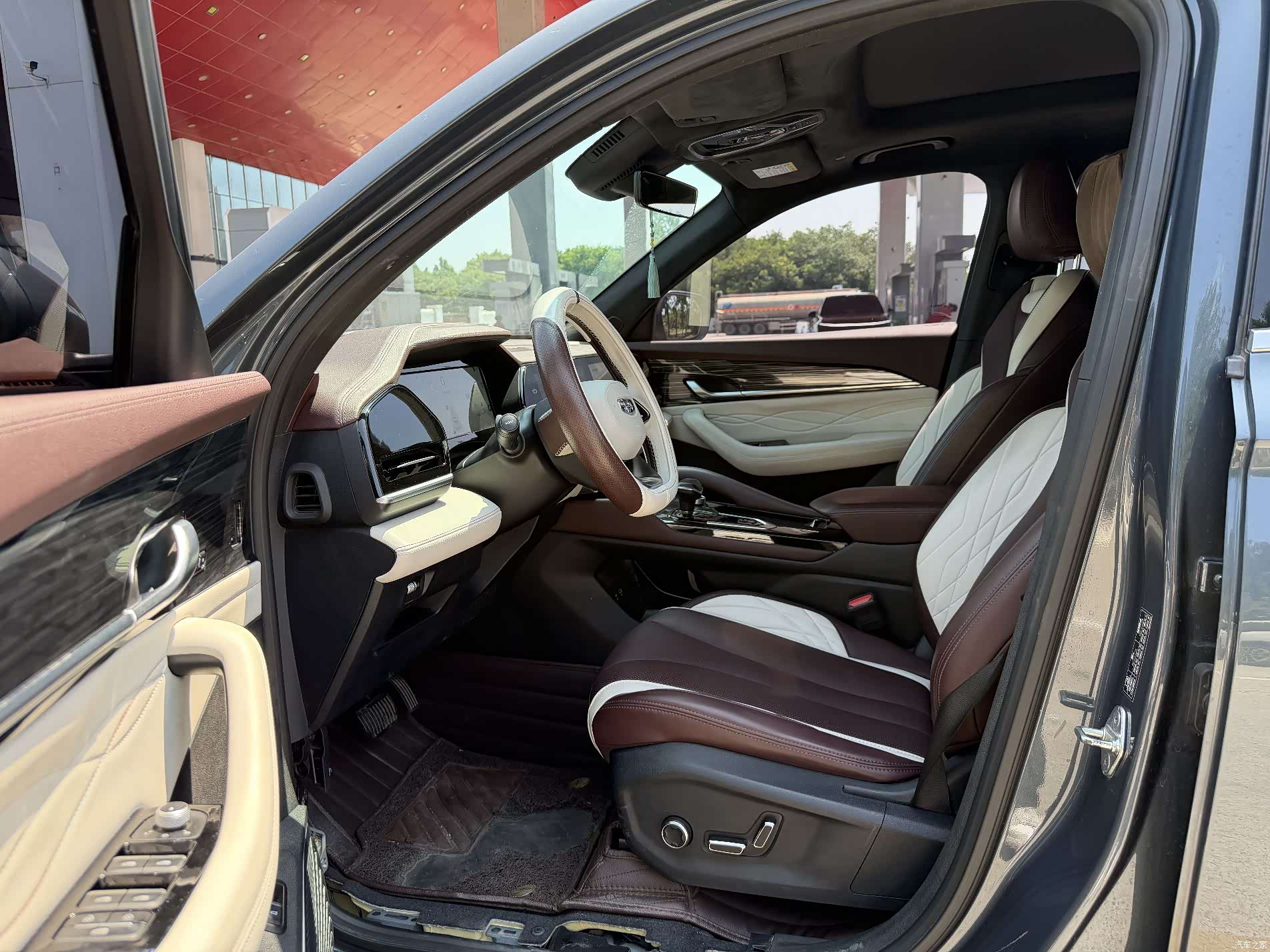 Geely Xingyue L, 2021 4
