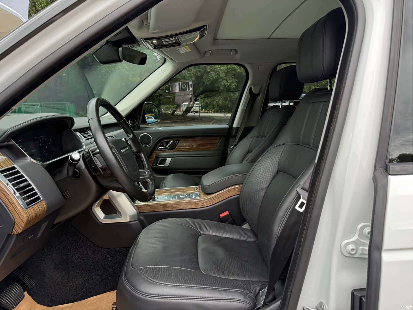 Land Rover Range Rover, 2020 10
