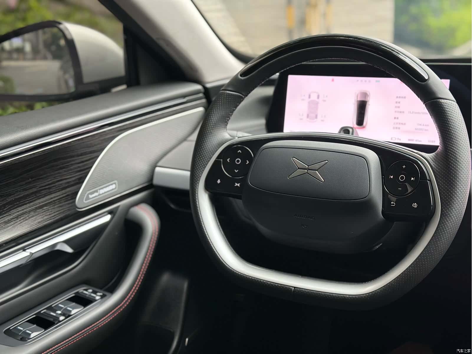 Xpeng P7, 2021 18
