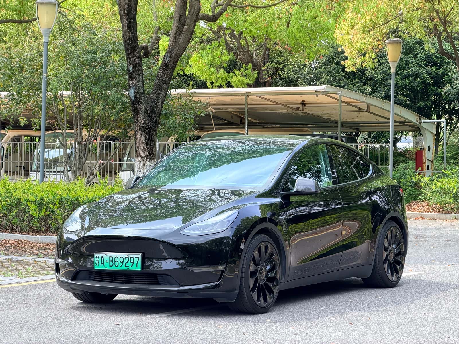 Tesla Model Y, 2022 1