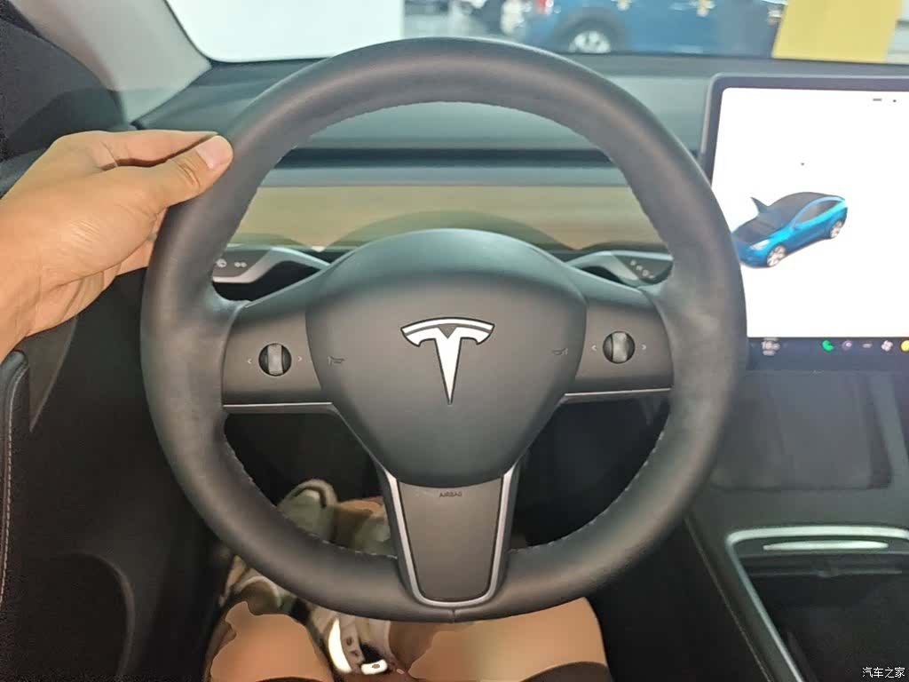 Tesla Model Y, 2021 11