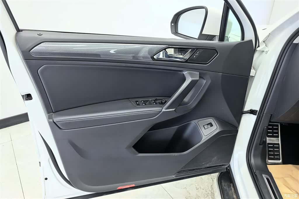 Volkswagen Tiguan L, 2021 7