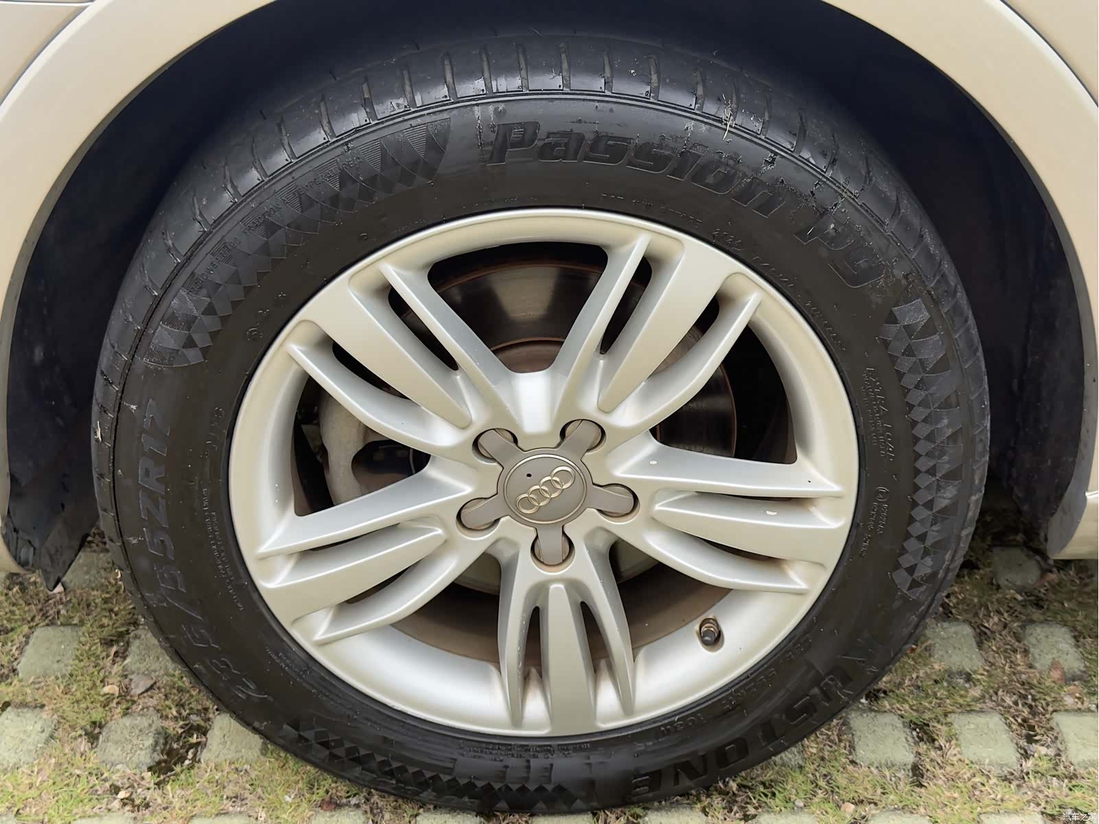 Audi Q3, 2015 10
