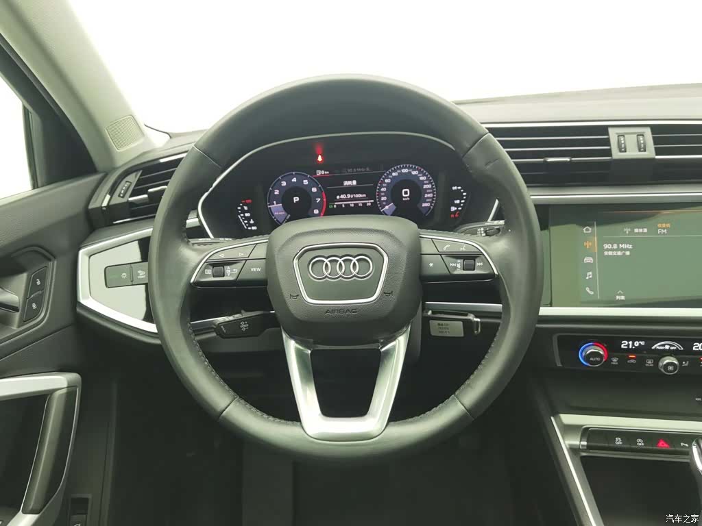 Audi Q3, 2020 11
