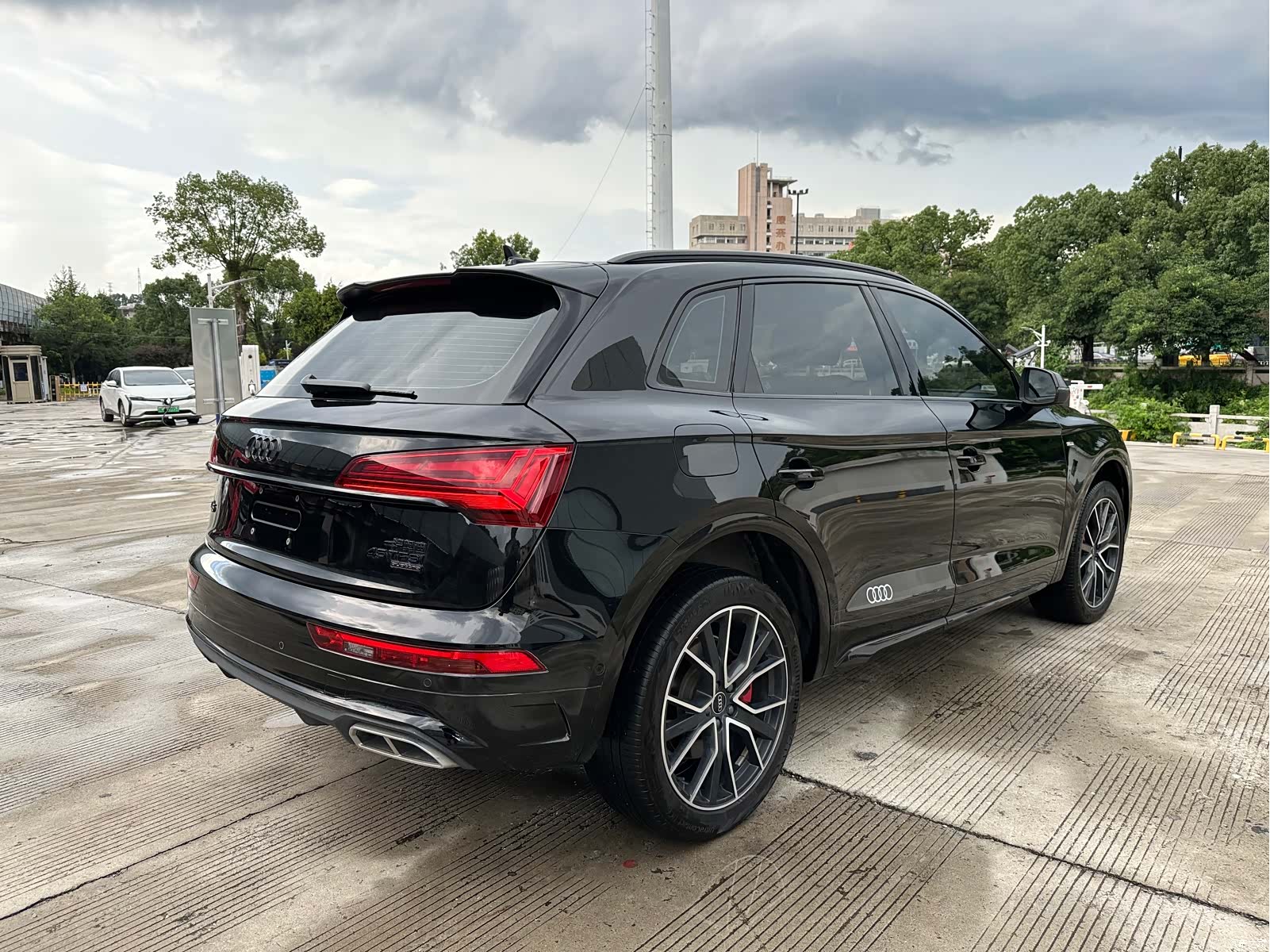 Audi Q5L, 2025 9