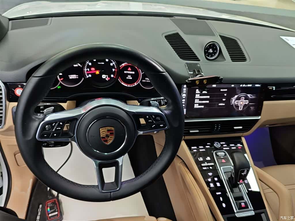 Porsche Cayenne, 2020 10