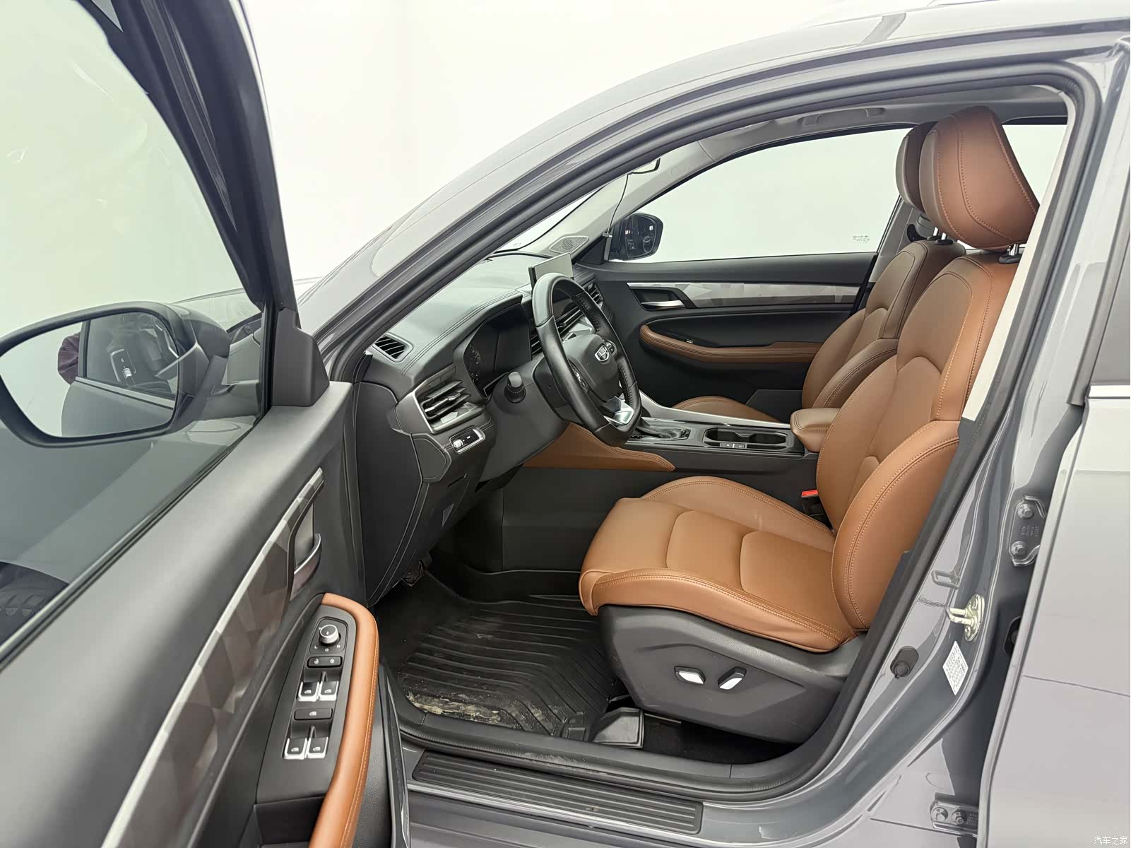 Geely X6, 2023 23