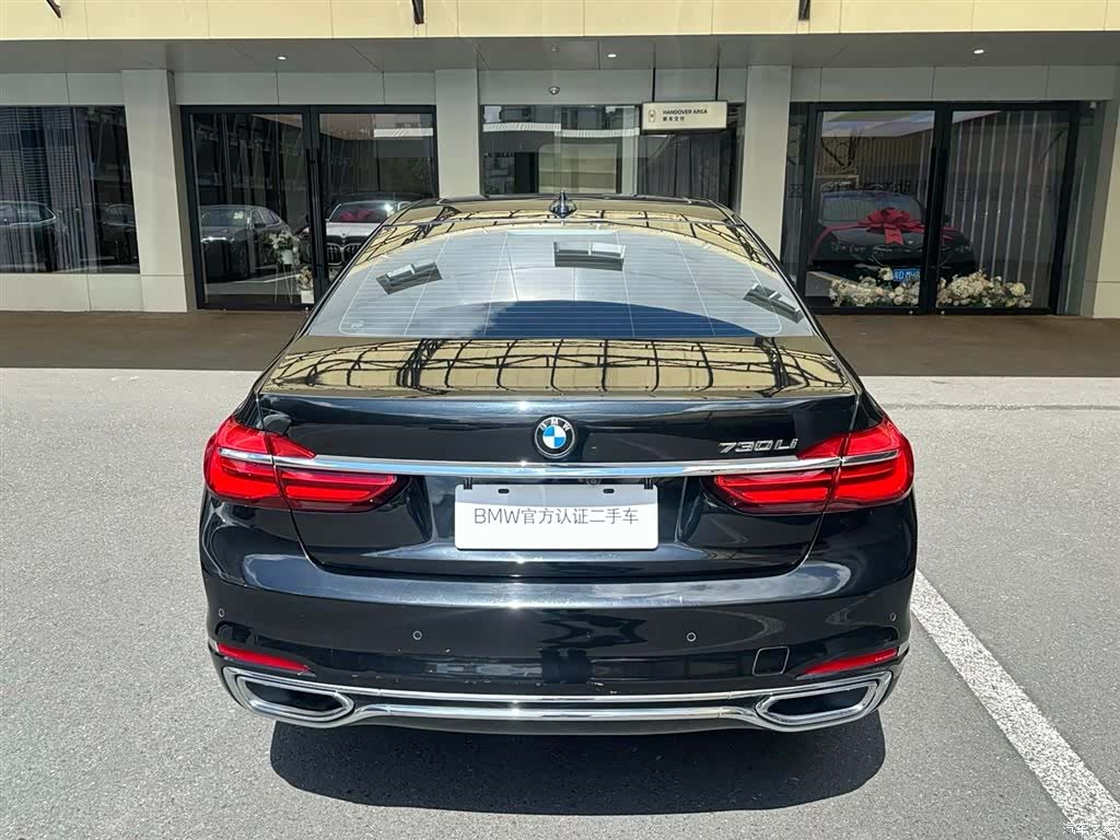BMW 7 Series, 2019 все фото