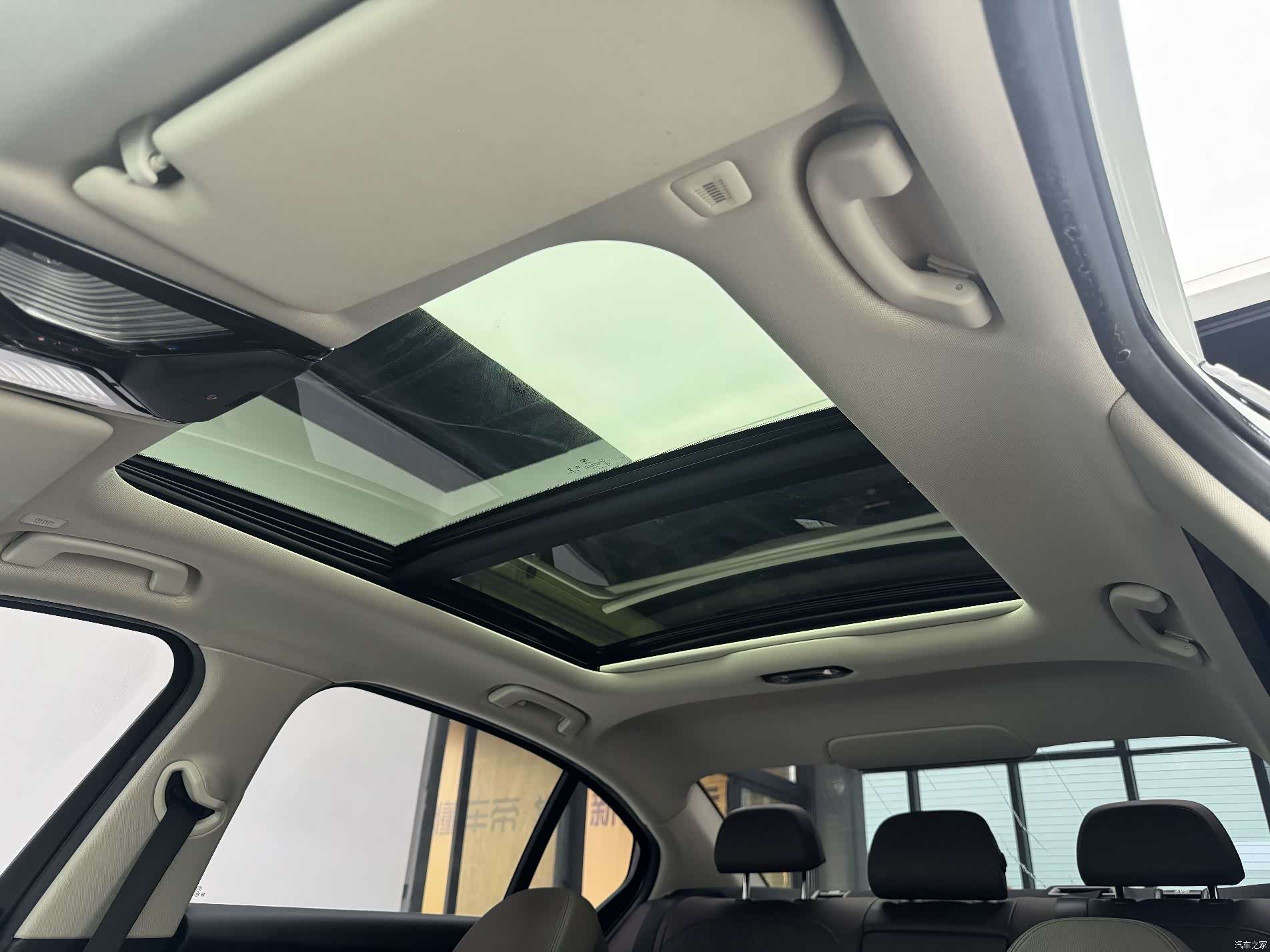 BMW i3, 2022 7