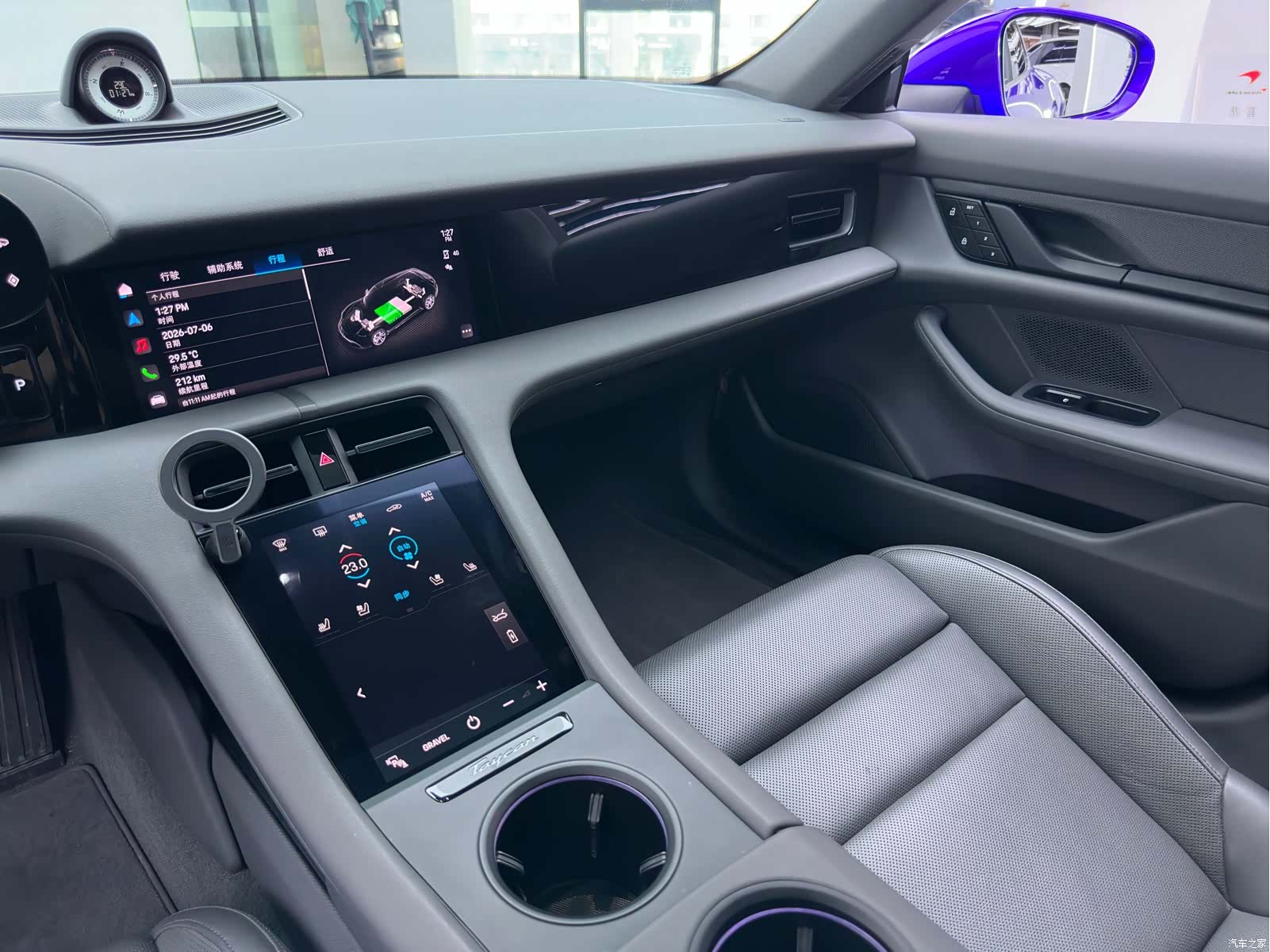 Porsche Taycan, 2023 22