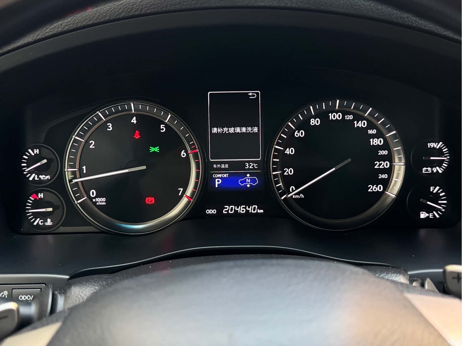 Lexus LX, 2018 12