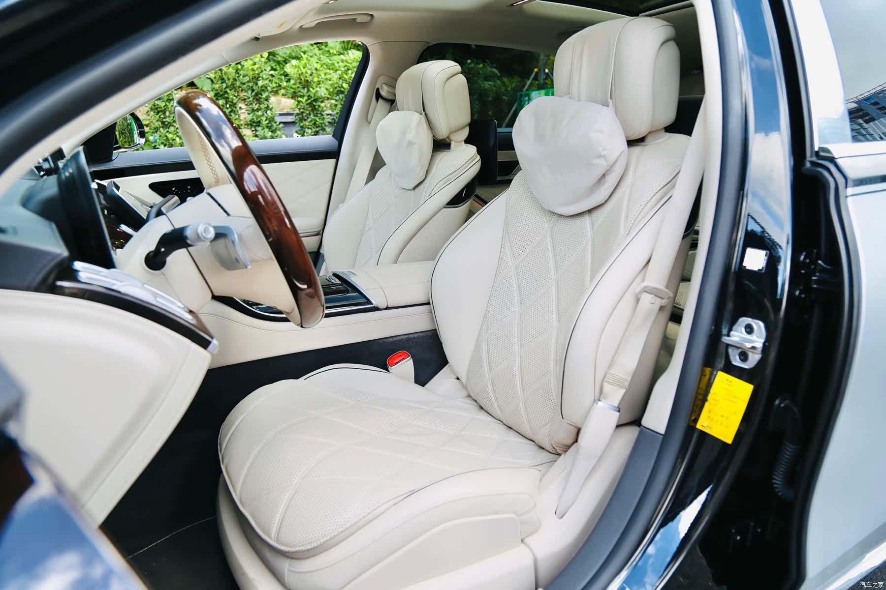 Maybach S-Class, 2021 все фото
