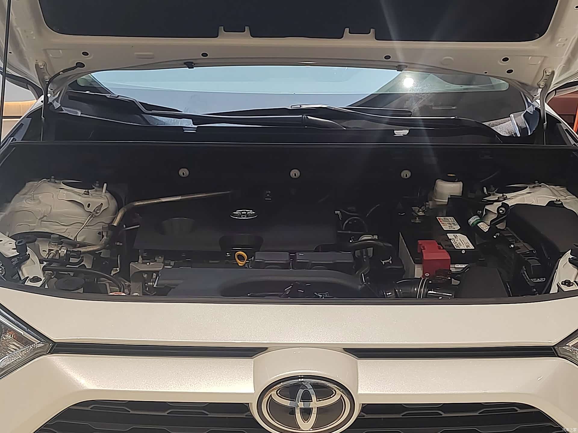 Toyota RAV4, 2022 27