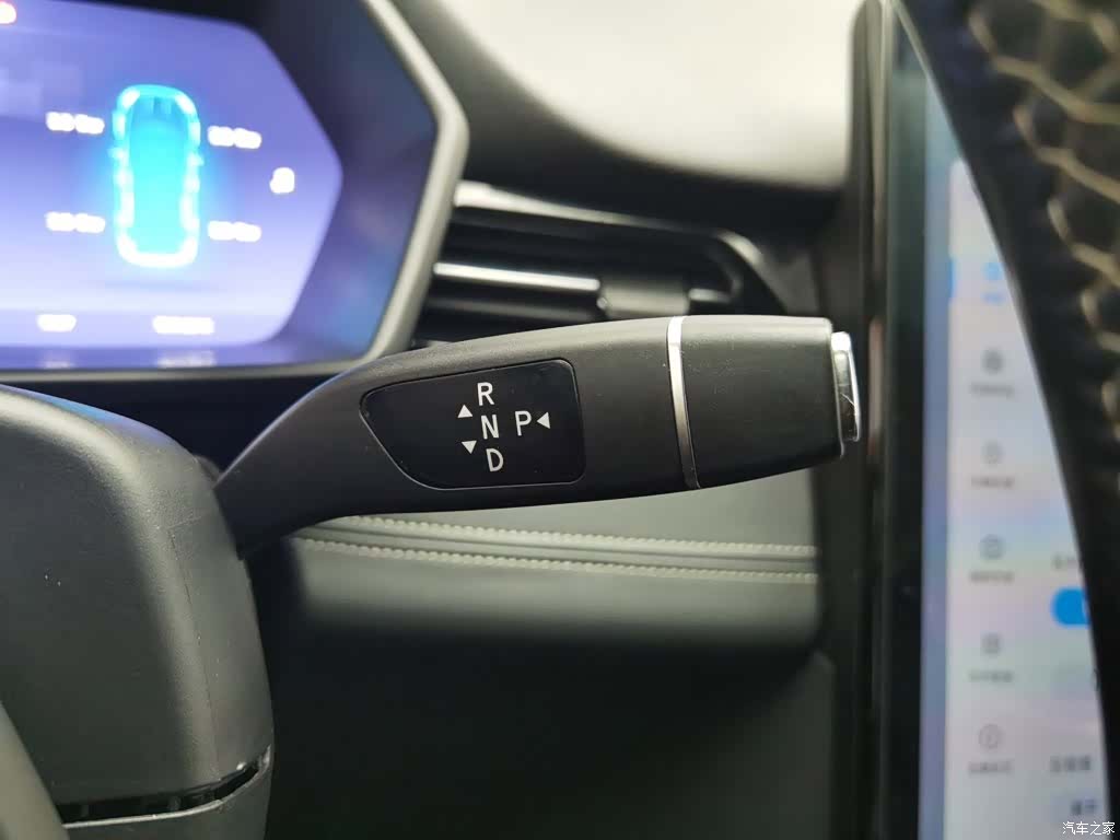 Xpeng G3, 2019 13