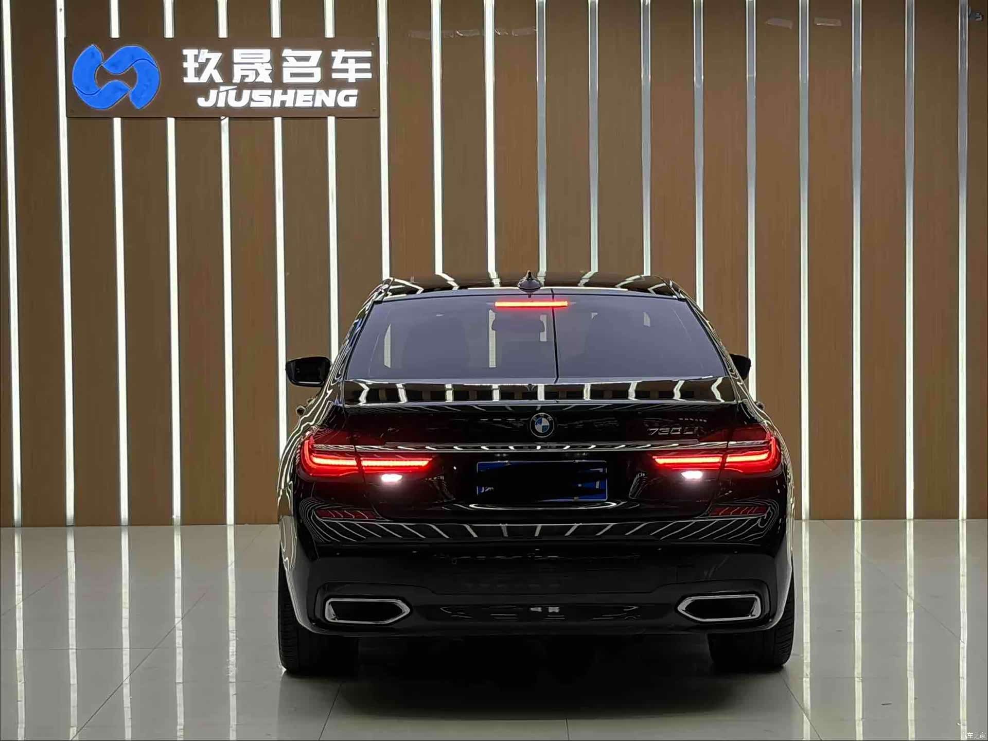 BMW 7 Series, 2018 все фото