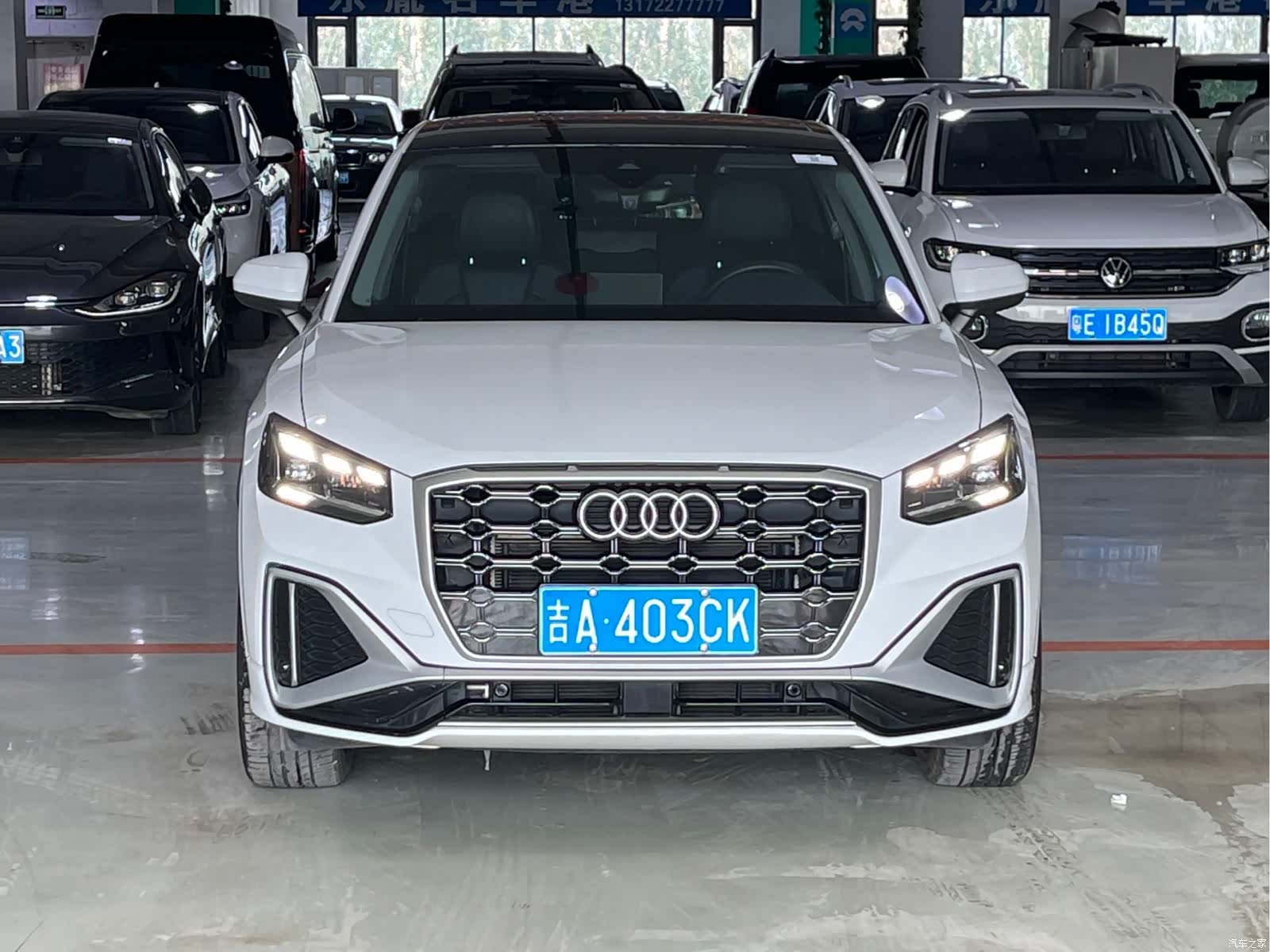 Audi Q2L, 2023 2