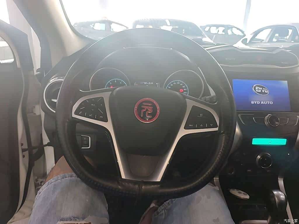 BYD Yuan, 2017 11