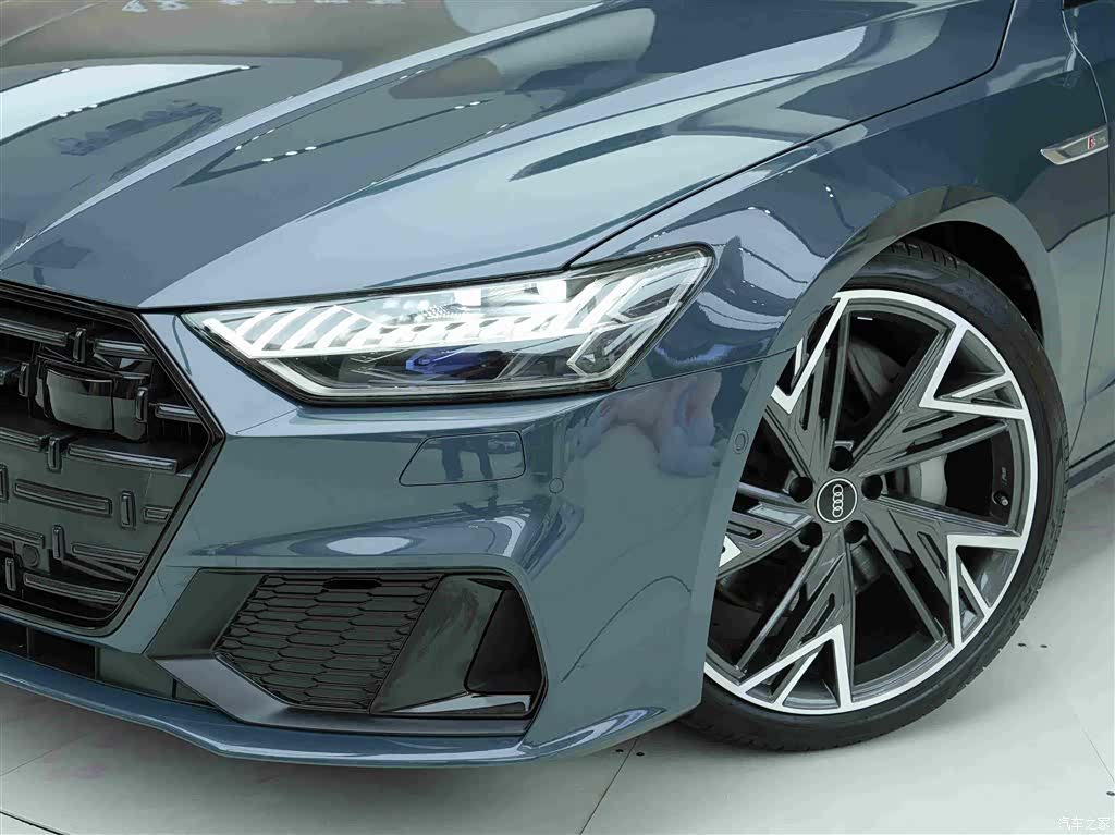 Audi A7L, 2022 18