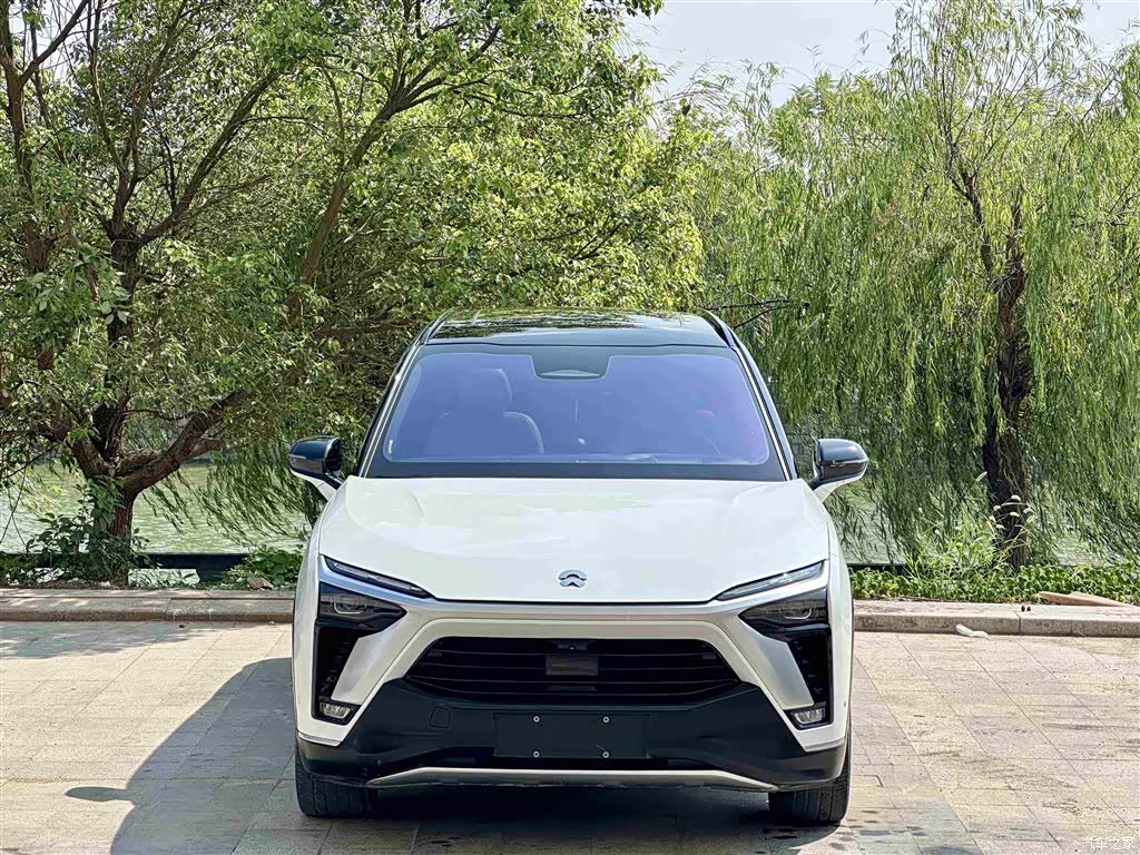 NIO ES8, 2021 2
