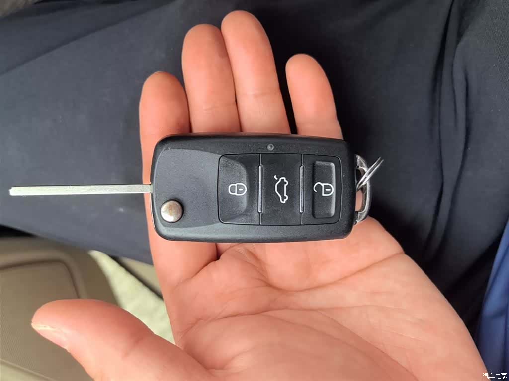 Wuling 730, 2018 9