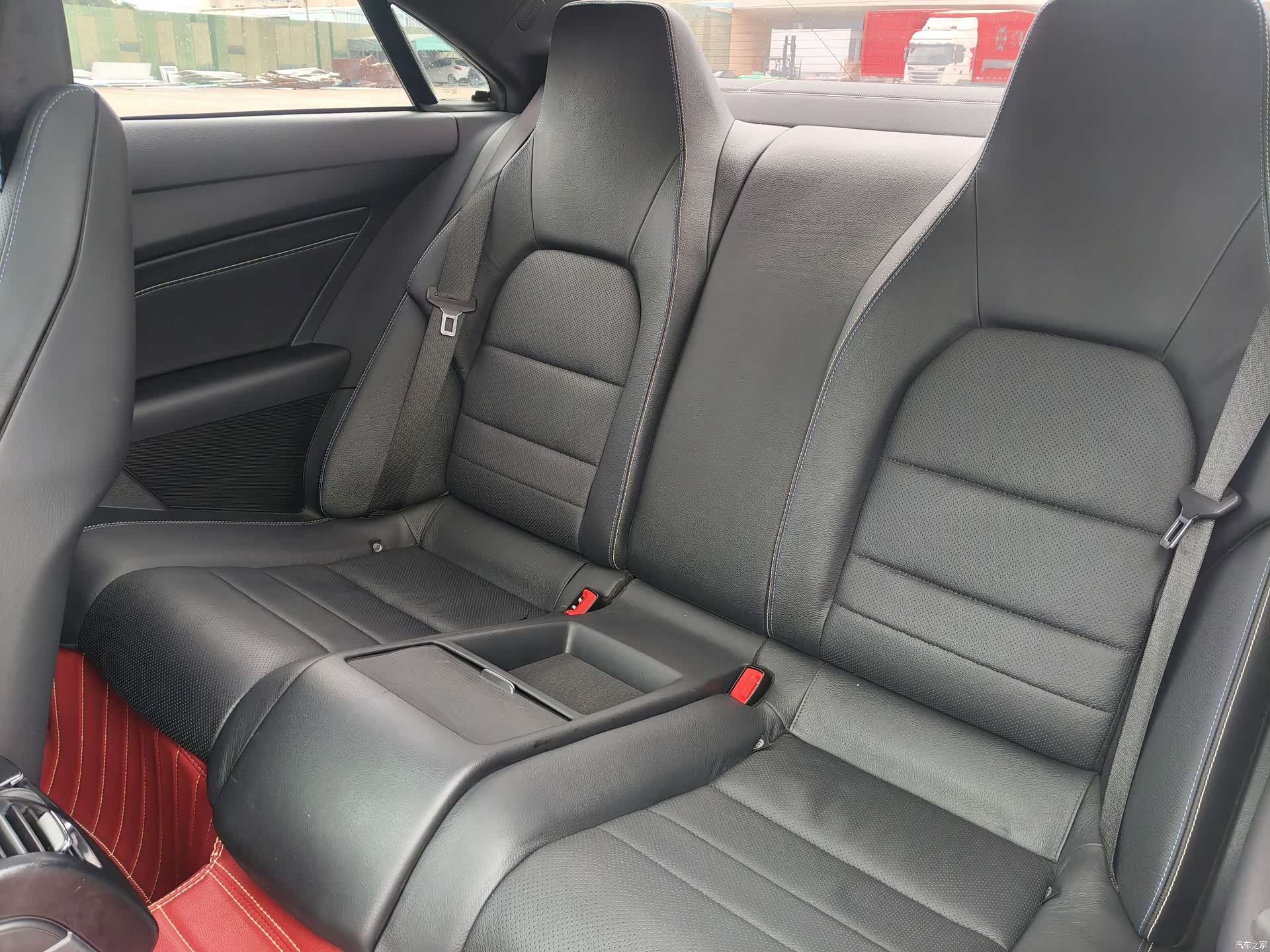 Mercedes-Benz E-Class, 2016 10