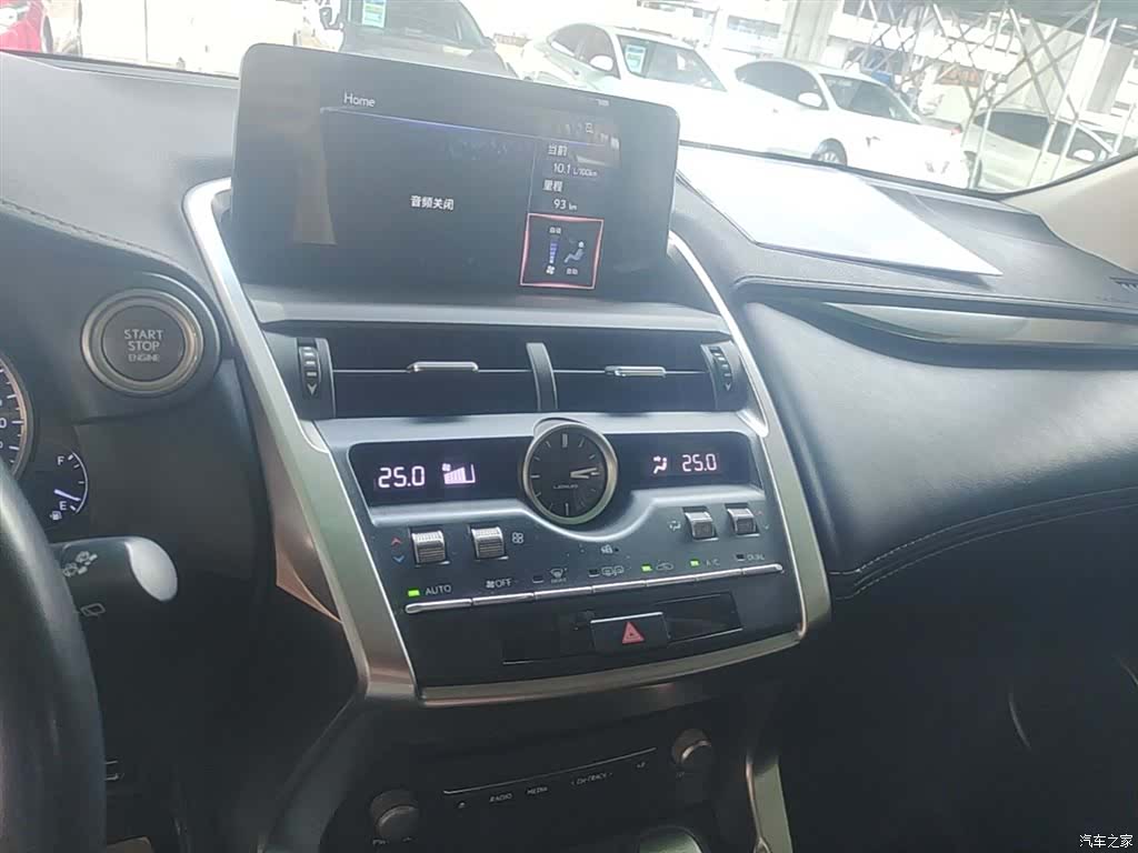 Lexus NX, 2018 13