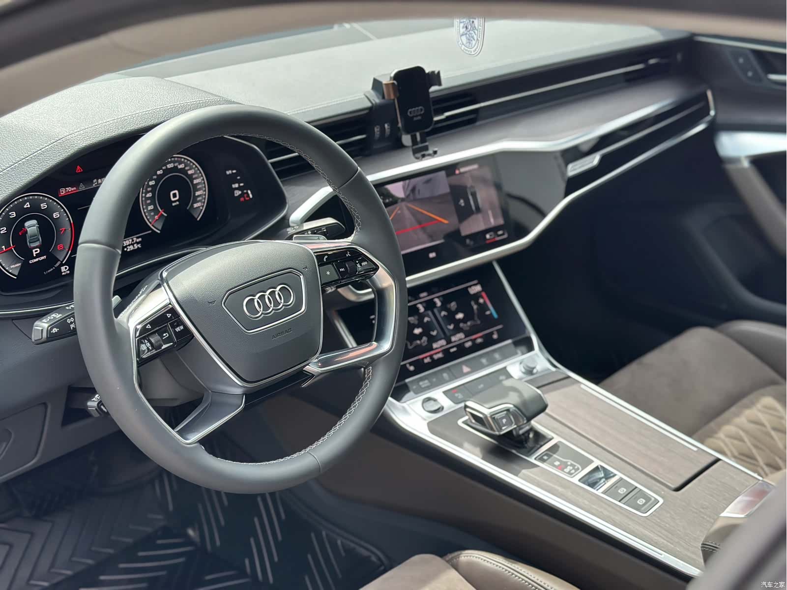 Audi A7L, 2023 10