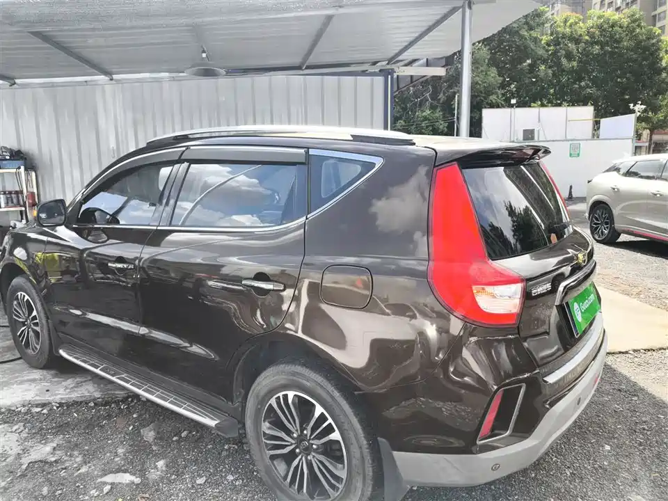 Geely Vision X6