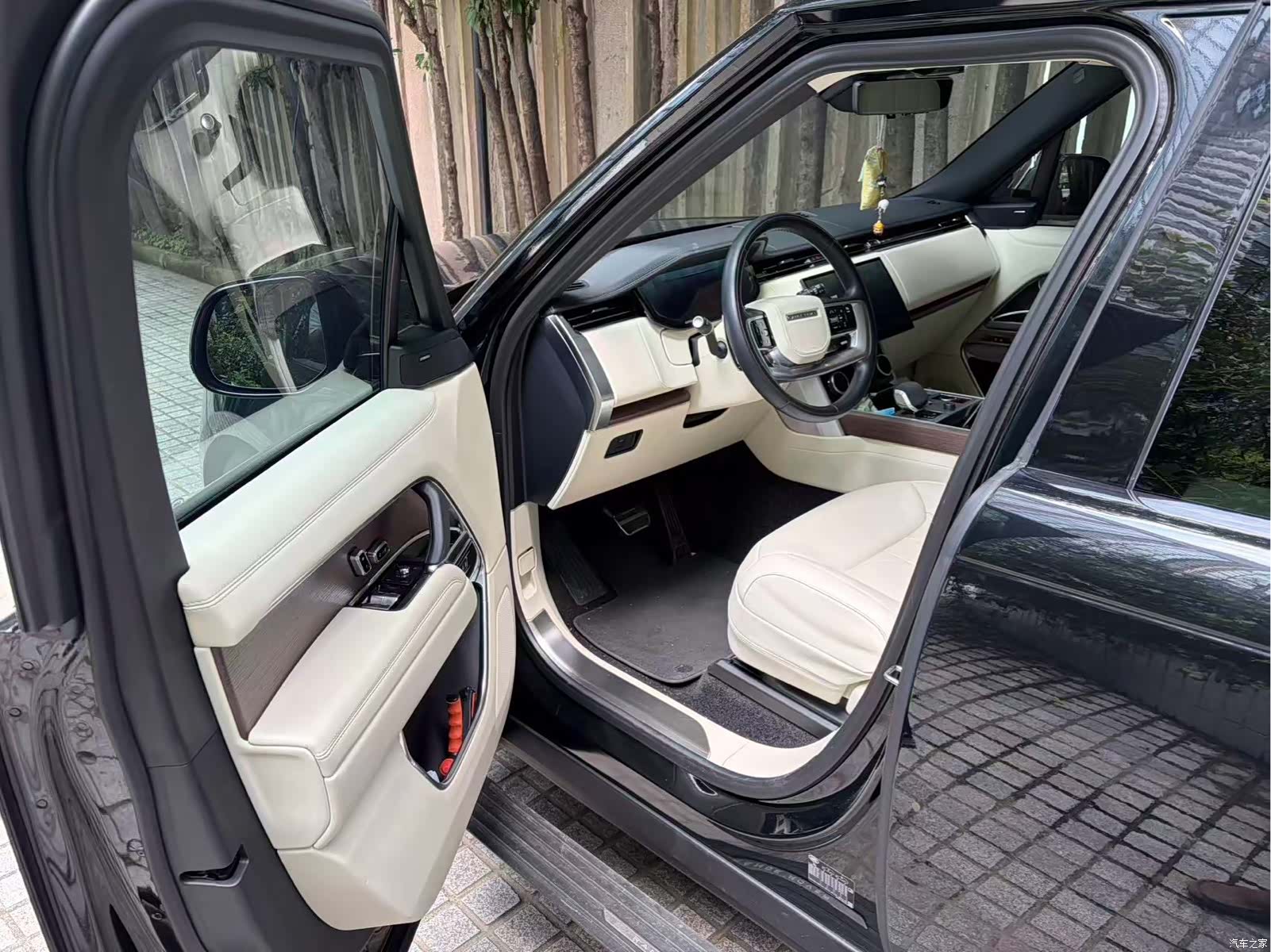 Land Rover Range Rover, 2023 3