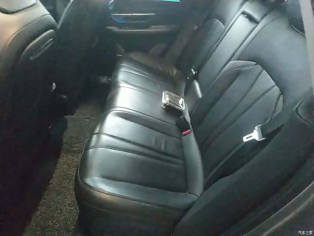 Xpeng P7, 2021 17