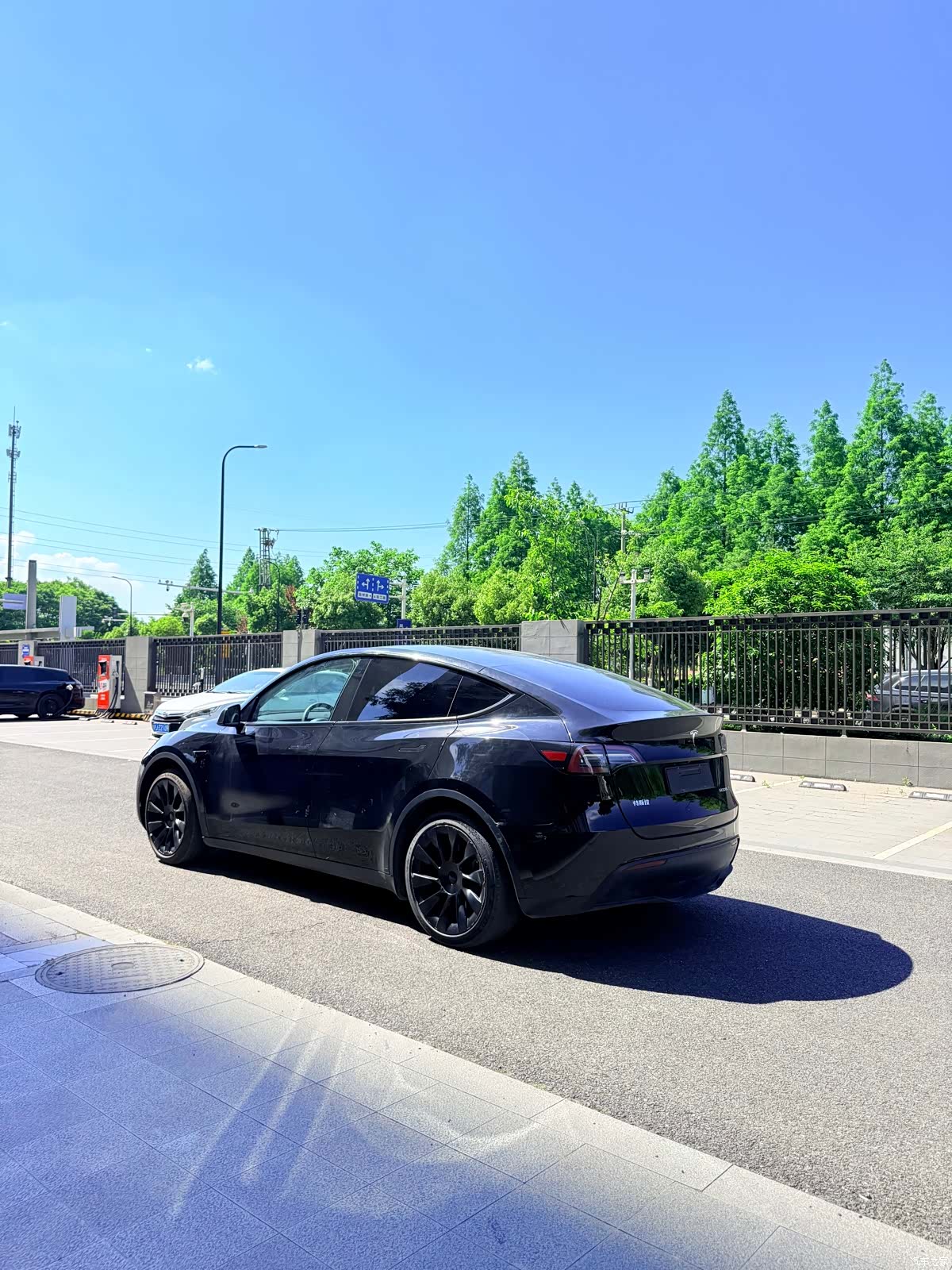 Tesla Model Y, 2022 6
