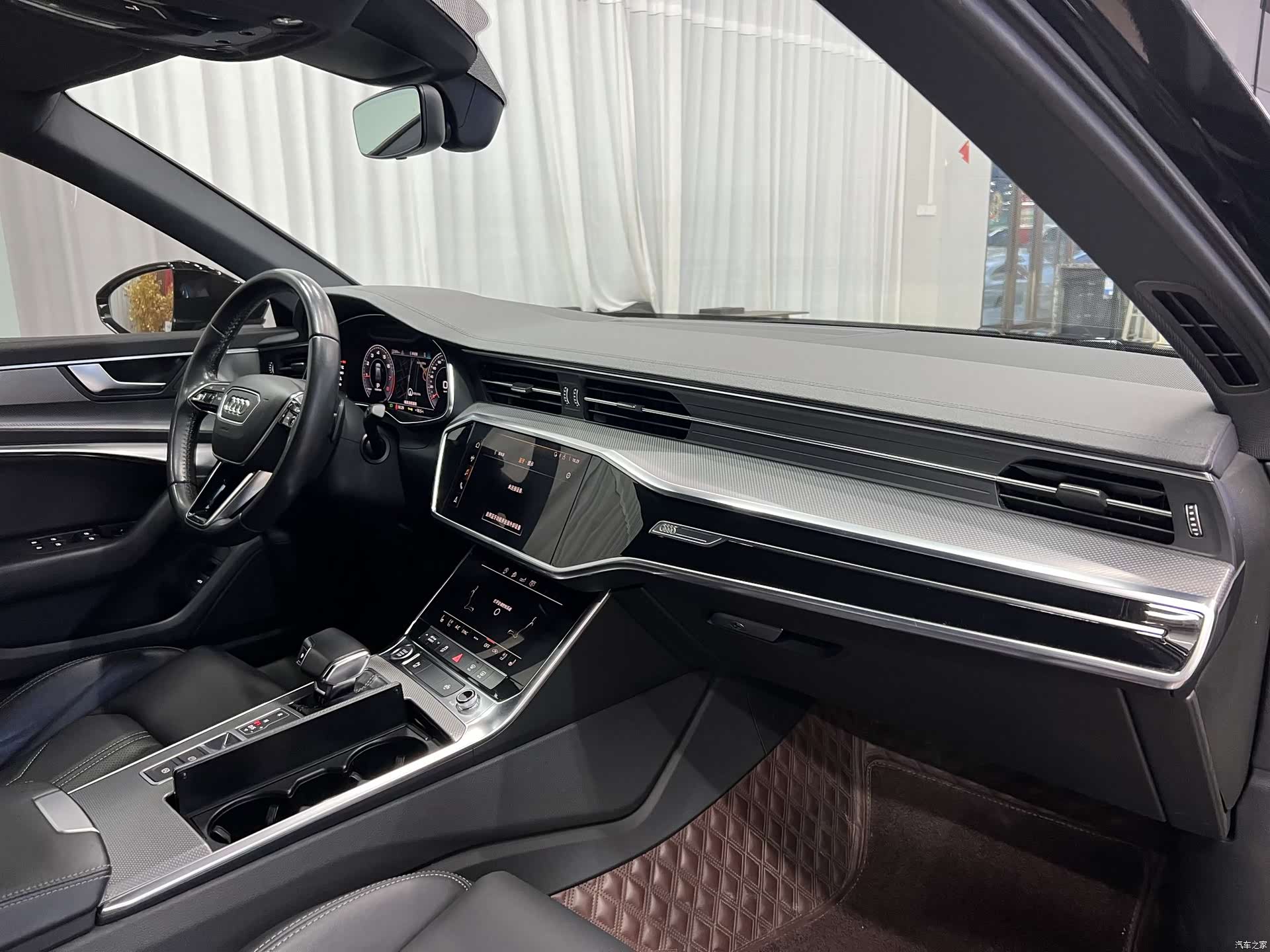 Audi A6L, 2020 8