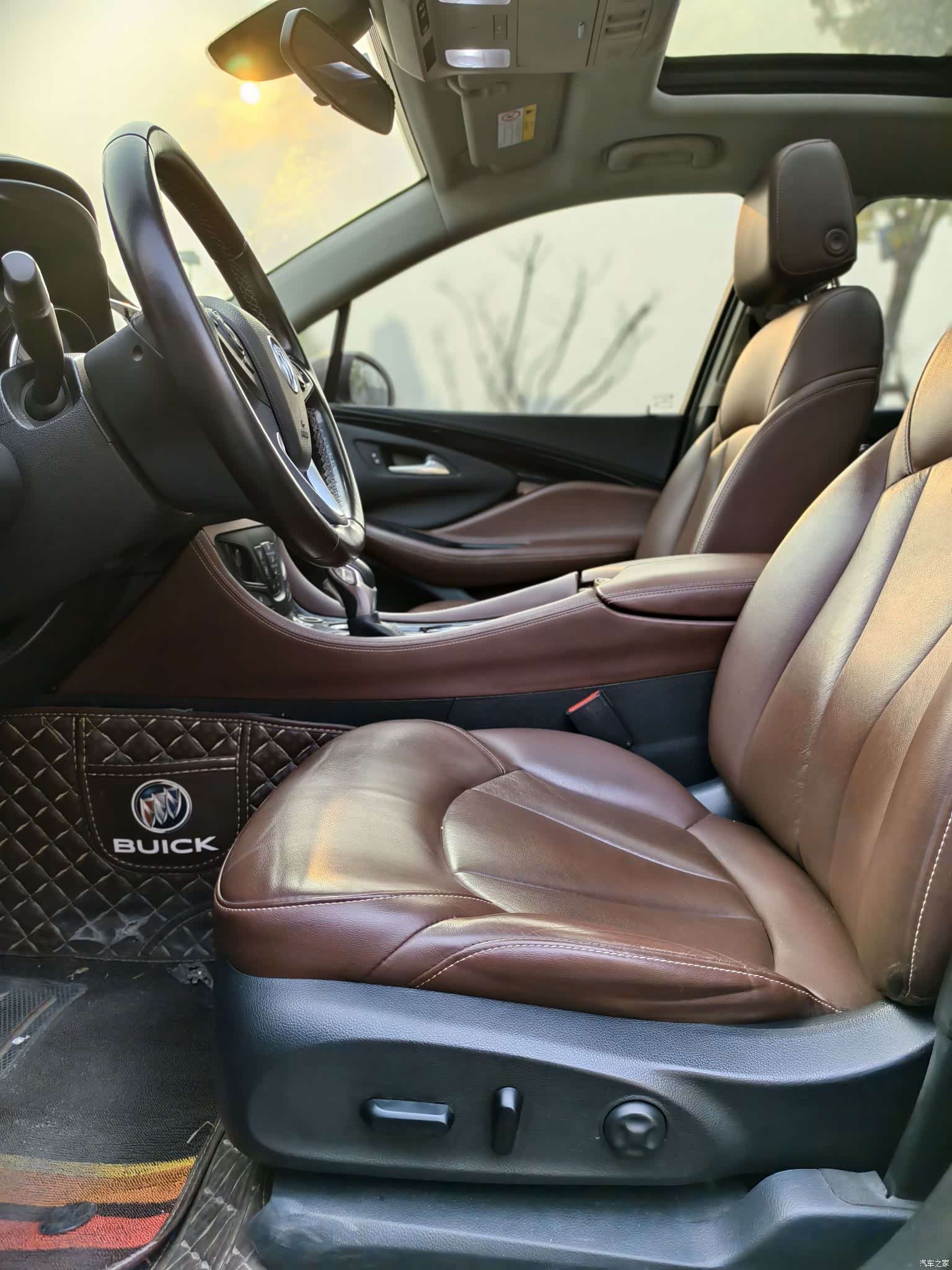 Buick Envision Plus, 2022 10