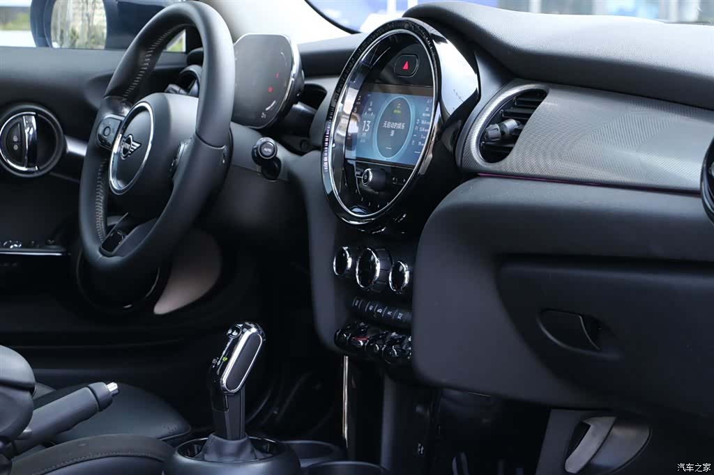 Mini Cooper, 2023 14