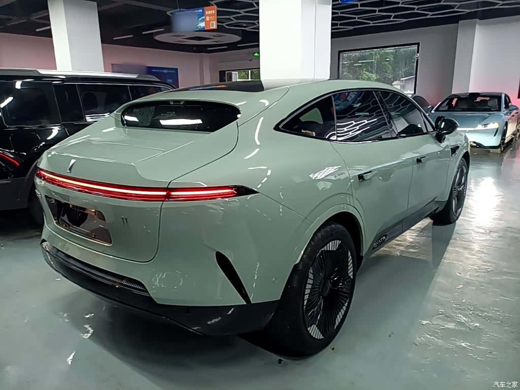Avatr 11, 2023 7