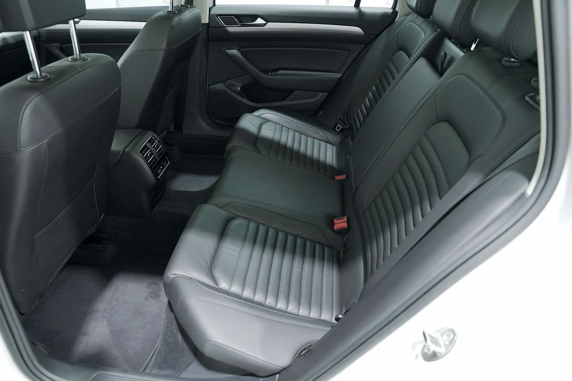 Volkswagen Variant, 2017 15