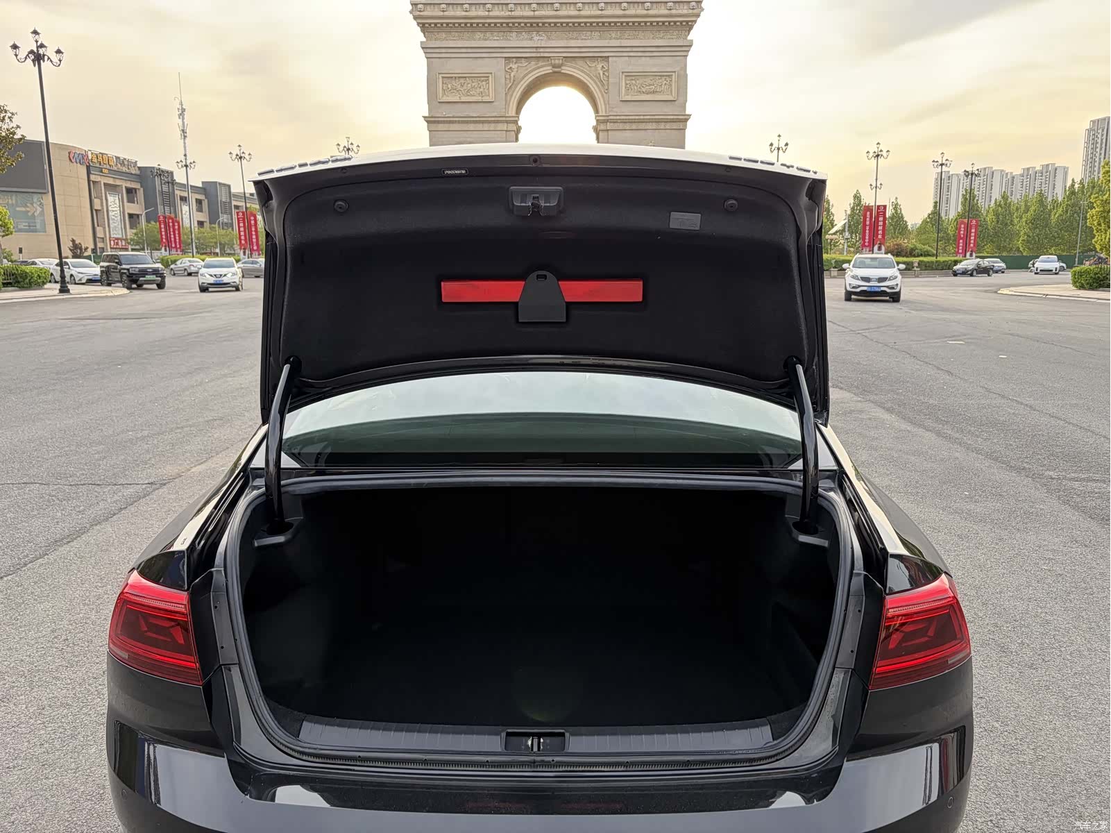 Volkswagen Magotan, 2021 15