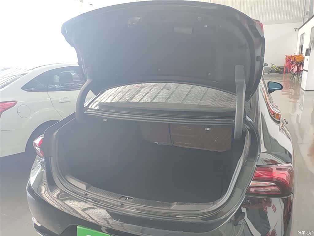 Buick LaCrosse, 2020 19