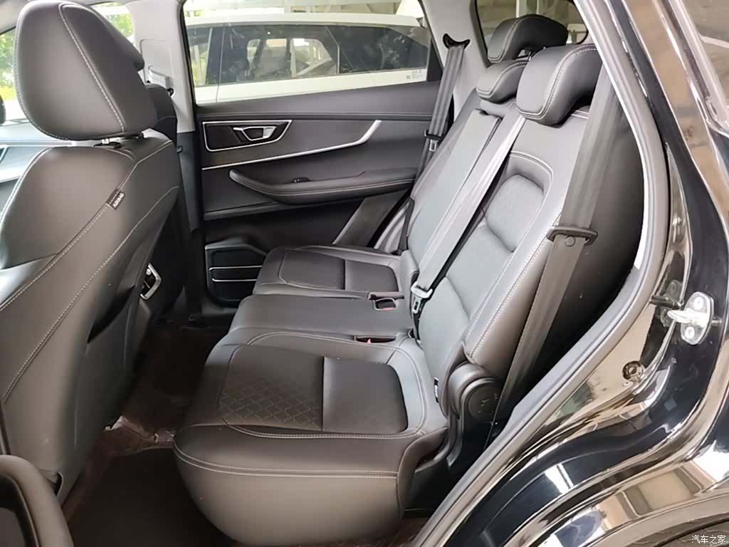 Chery Tiggo 8, 2024 17